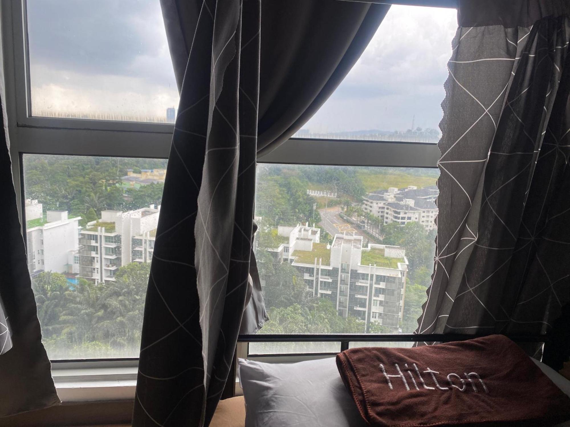 Regalia Bestfriend Hostel Kuala Lumpur Bagian luar foto